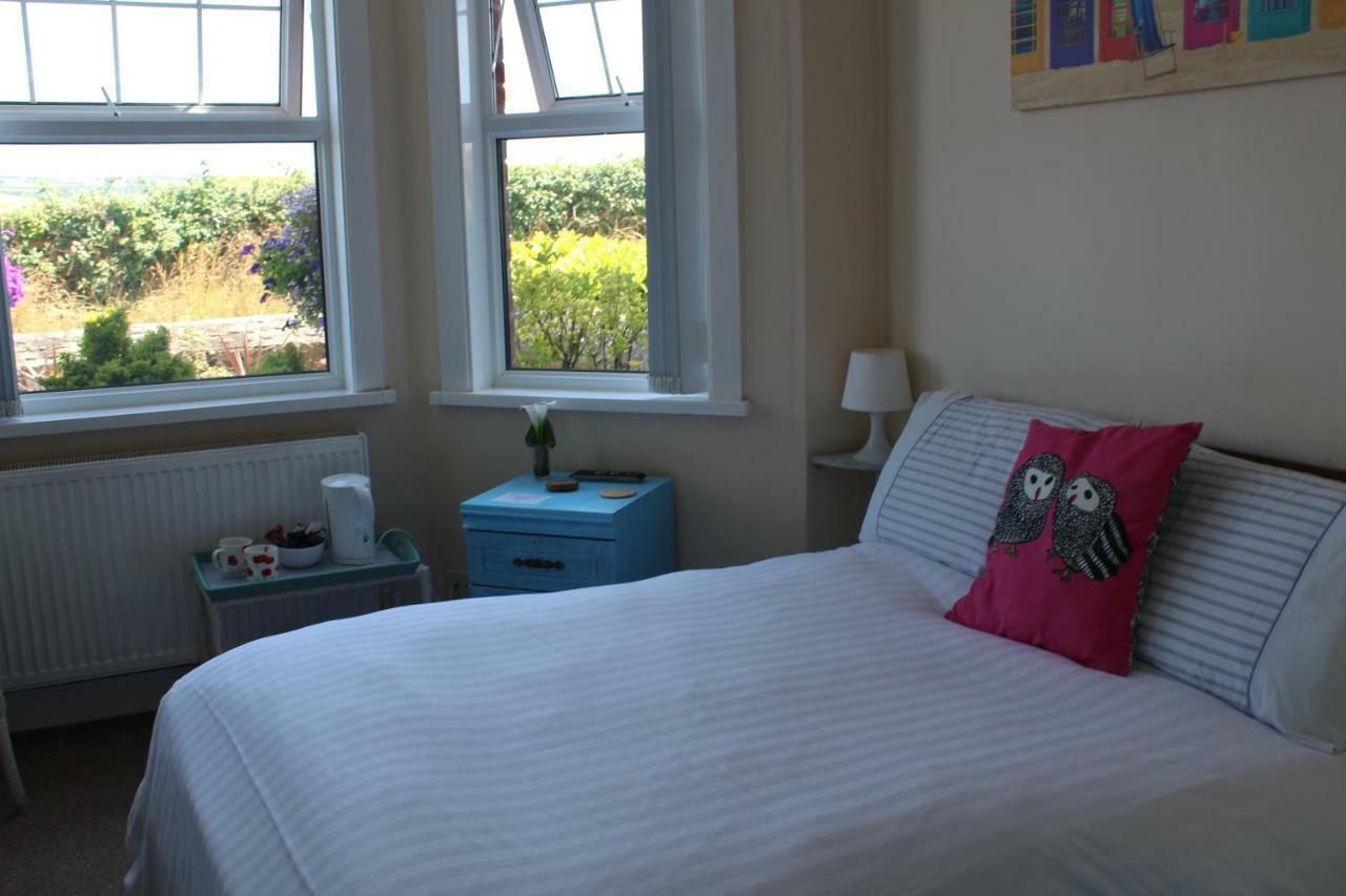 Sea Jade Guest House Буде Экстерьер фото